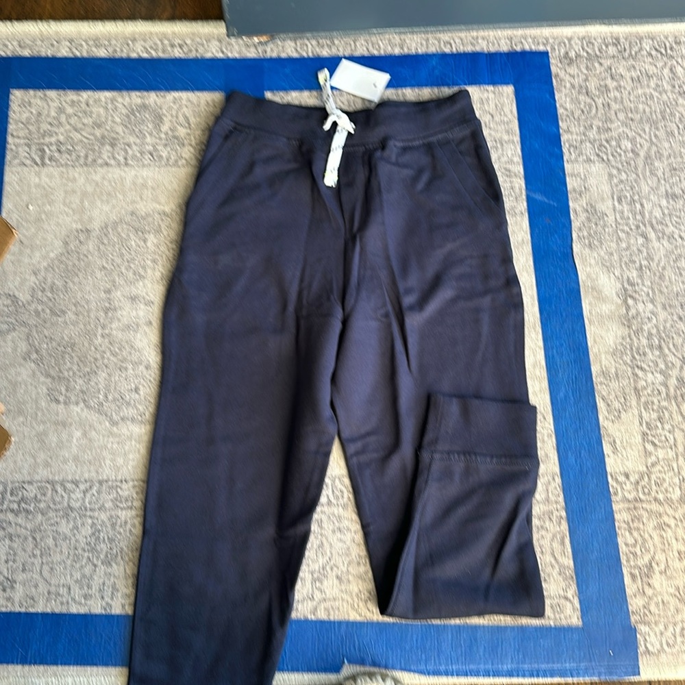 Boy’s Blue fleece pants size M